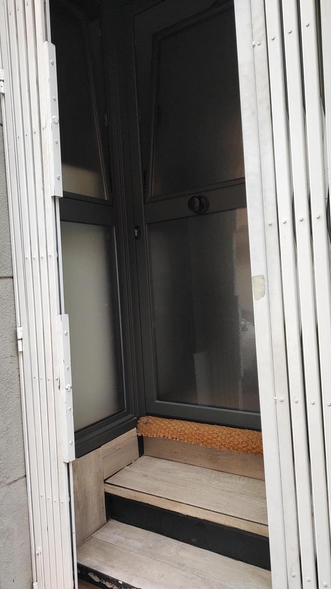 Appartement With Bathroom, Refrigerator And Microwave Barcelone